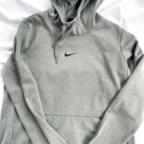 Nike Tops - Women’s Nike Hoodie